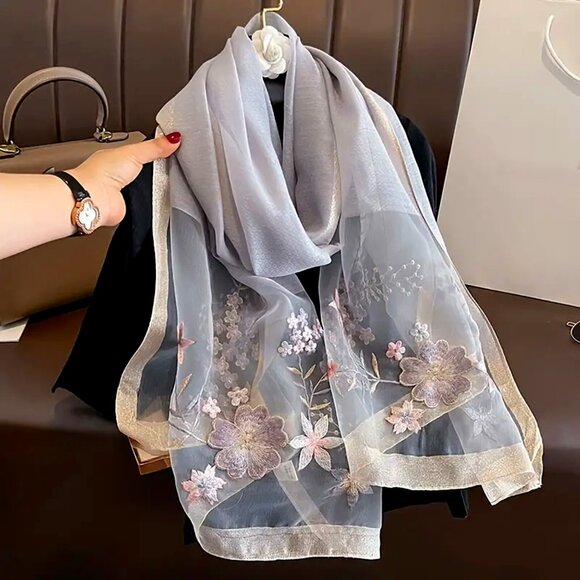 Delicated Hand Crafted Scarf - Picture 1 of 1